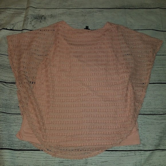 3X pink Crochet Top - Picture 2 of 4